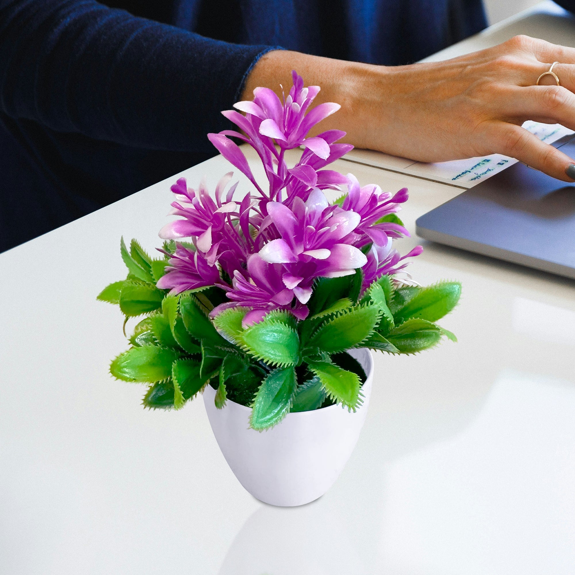 Artificial Flowers in Plastic Small Pot Indoor Fake Flower Plants ~5596