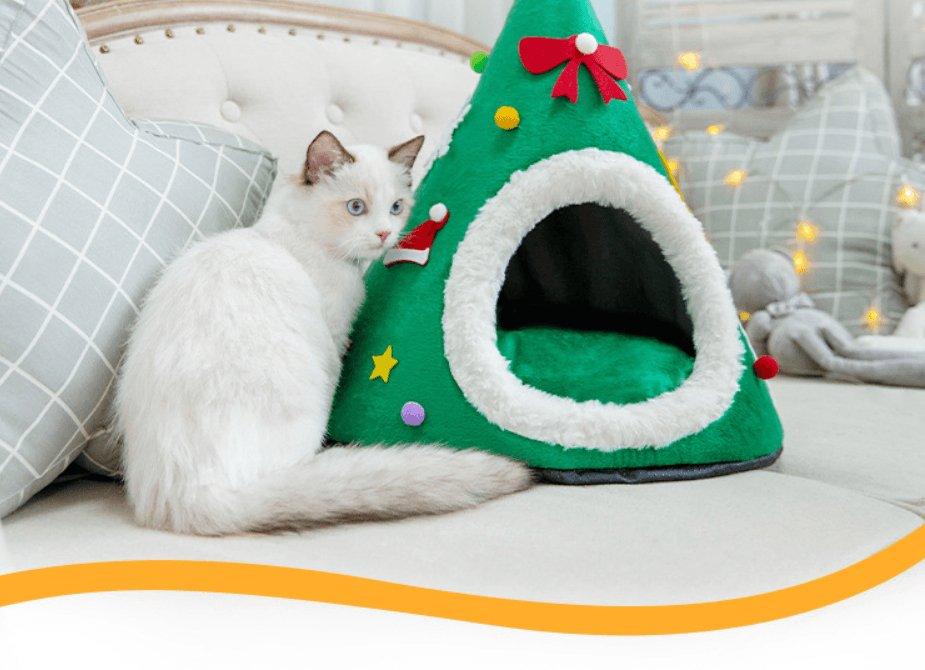 Christmas Cat Cozy Nest