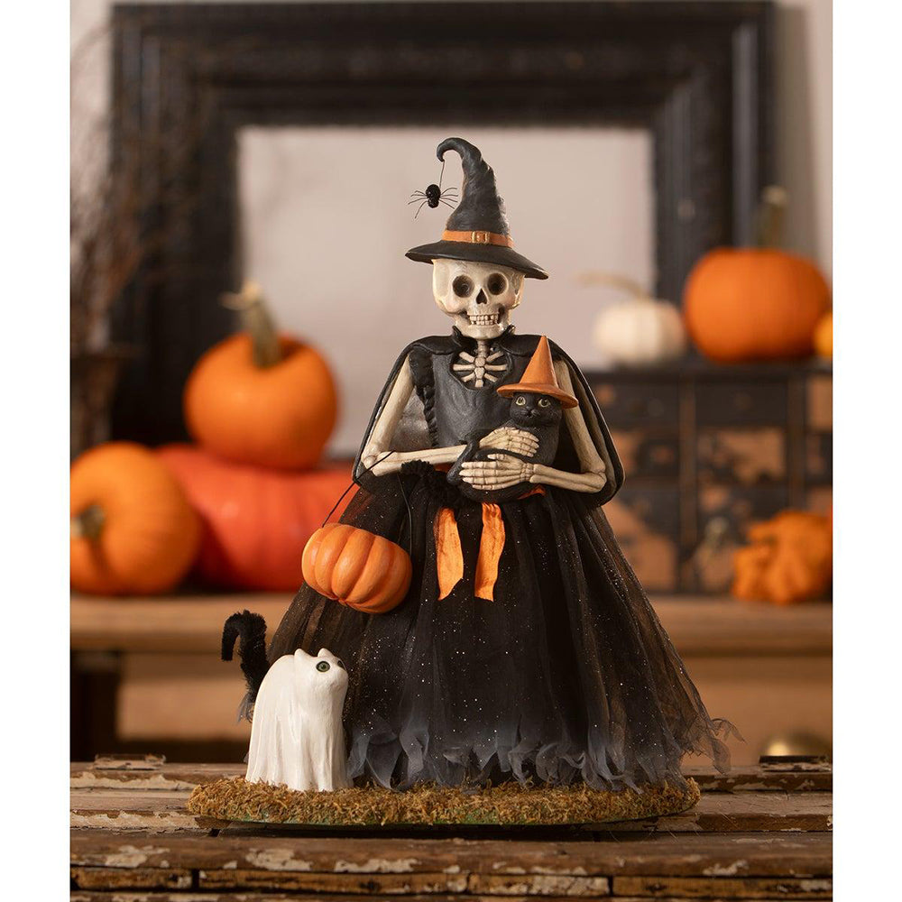 Deadra Skeleton by Bethany Lowe Designs-3